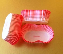 Cukrářské košíčky OVÁL růžovo - bílé 30 x 65 mm 